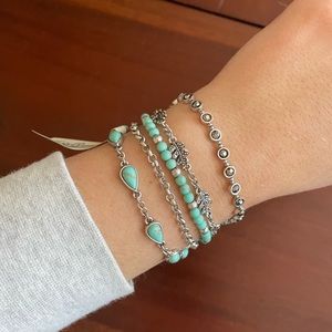 NWT Lucky Brand bracelet.